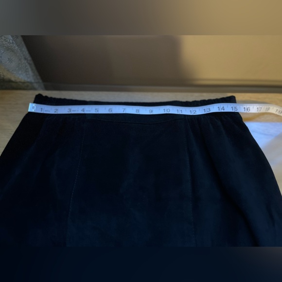 Vintage Danier Black Leather Midi Skirt Sz 12 - Picture 12 of 14